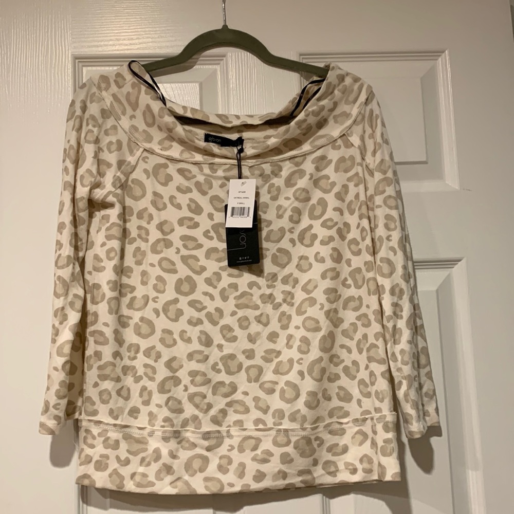 NWT Gibson top